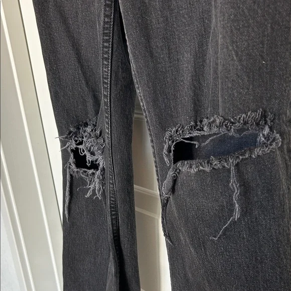 Abercombie and fitch 90s straight ultra High Rise Black Jeans - Picture 3 of 4